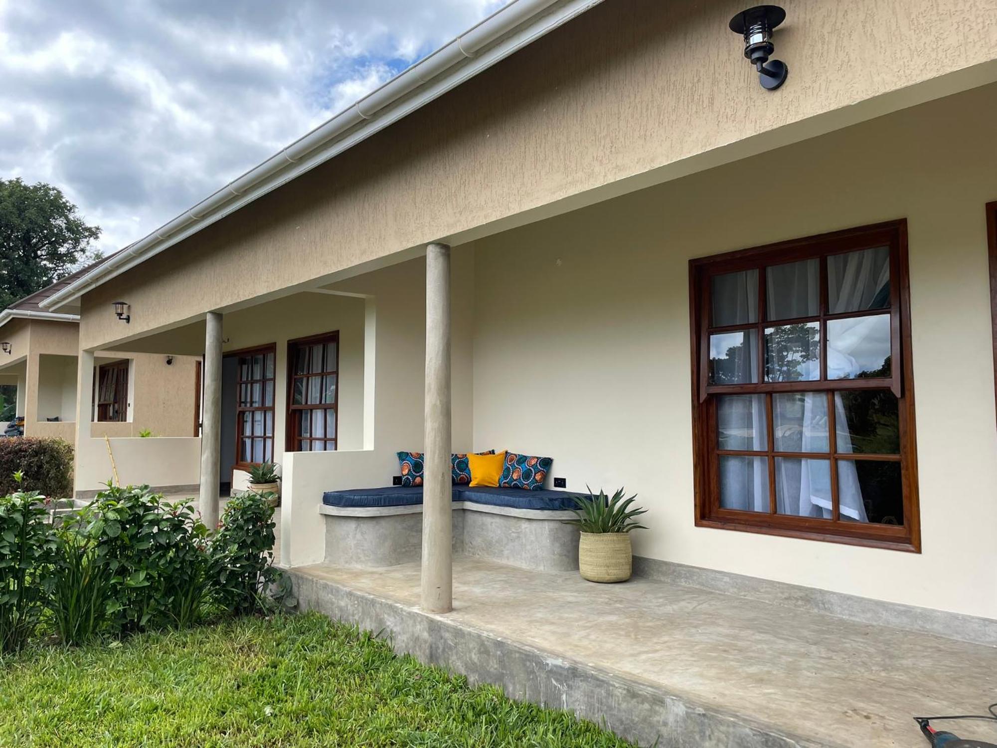 Tanzania Safari Lodge Аруша Екстер'єр фото