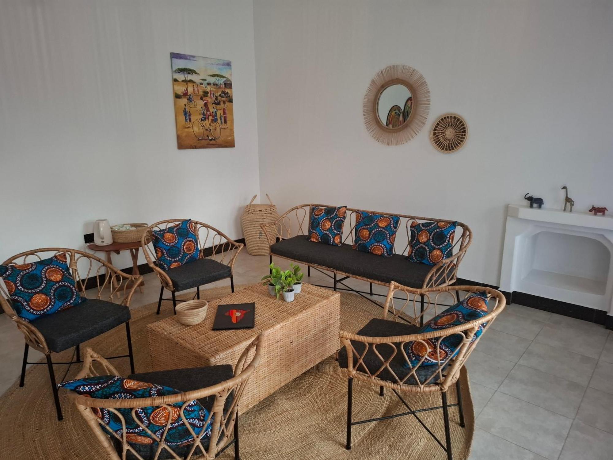 Tanzania Safari Lodge Аруша Екстер'єр фото